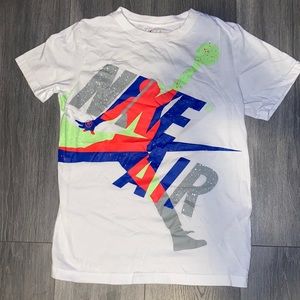 White, Kids, Jordan/Nike shirt.
